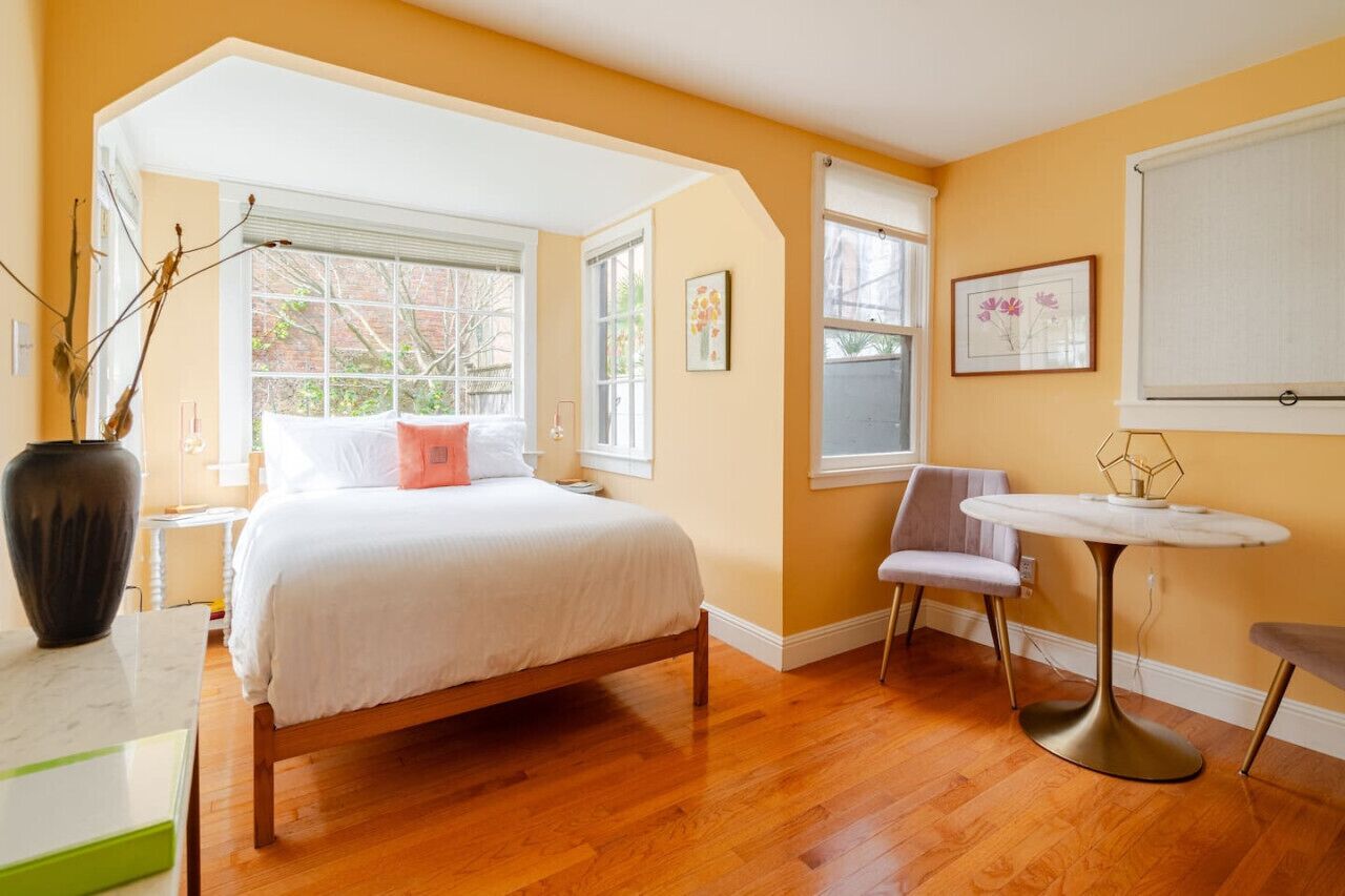 3 Schlafzimmer, Schreibtisch, Bügeleisen/Bügelbrett, kostenloses WLAN