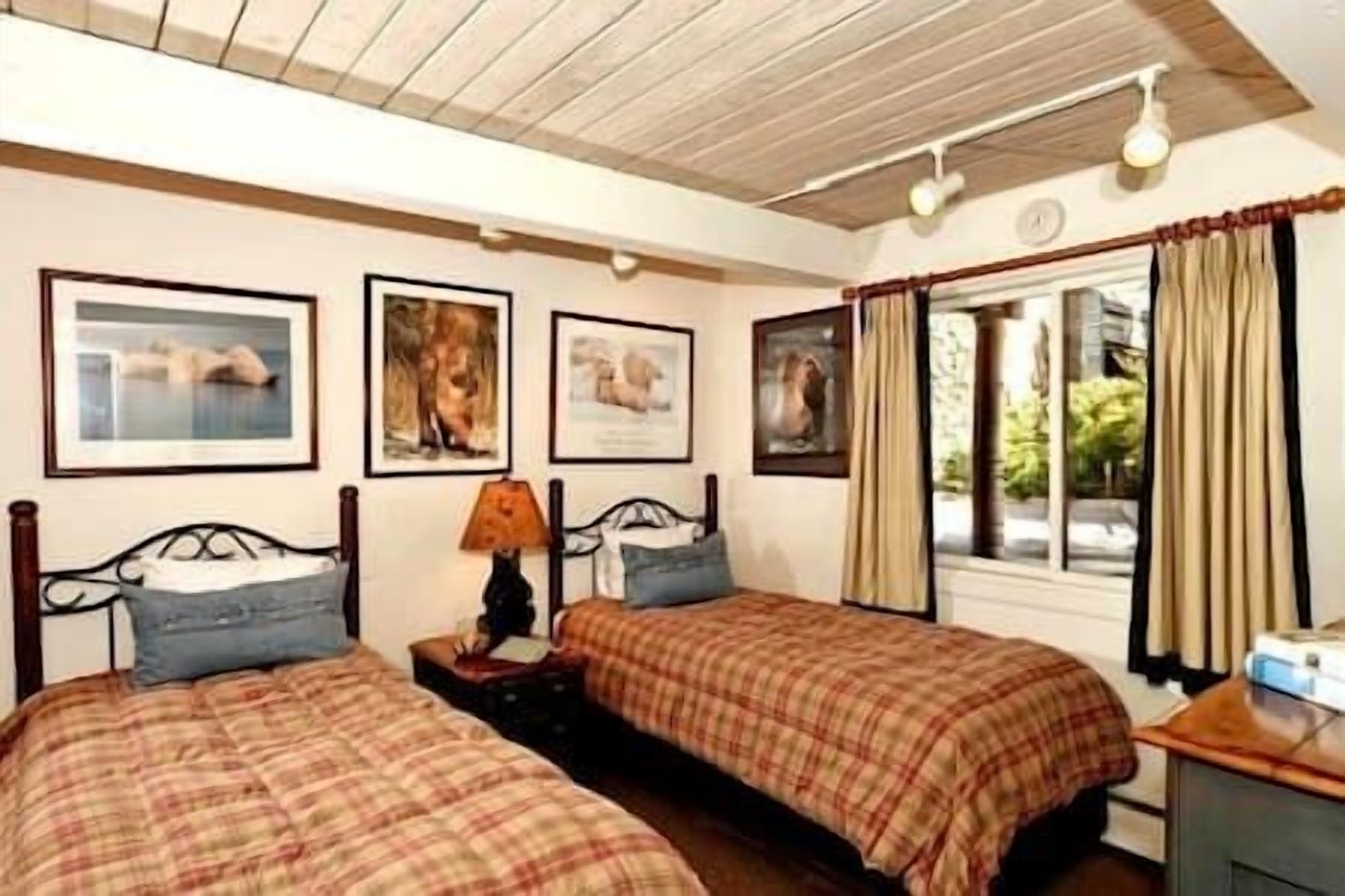 Great Condo Aspen Core, By the Nell & Gondola