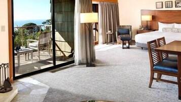 3 bedrooms, iron/ironing board, internet, bed sheets