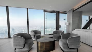 Room, 1 Double Bed (View) | Living room