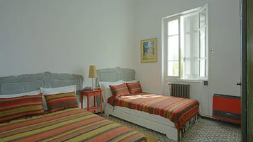 1 habitación, wifi gratis y ropa de cama