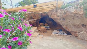 Potholing/cave exploring