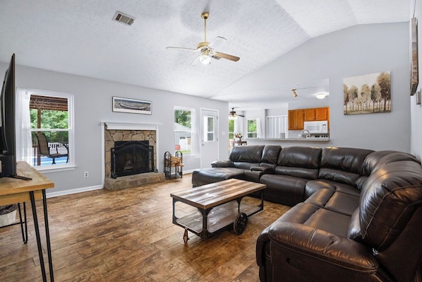 Smart TV, fireplace, books