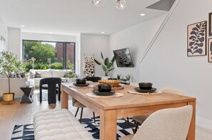 Dining - Two Private Rooms on Arch Street (Pittsburgh)