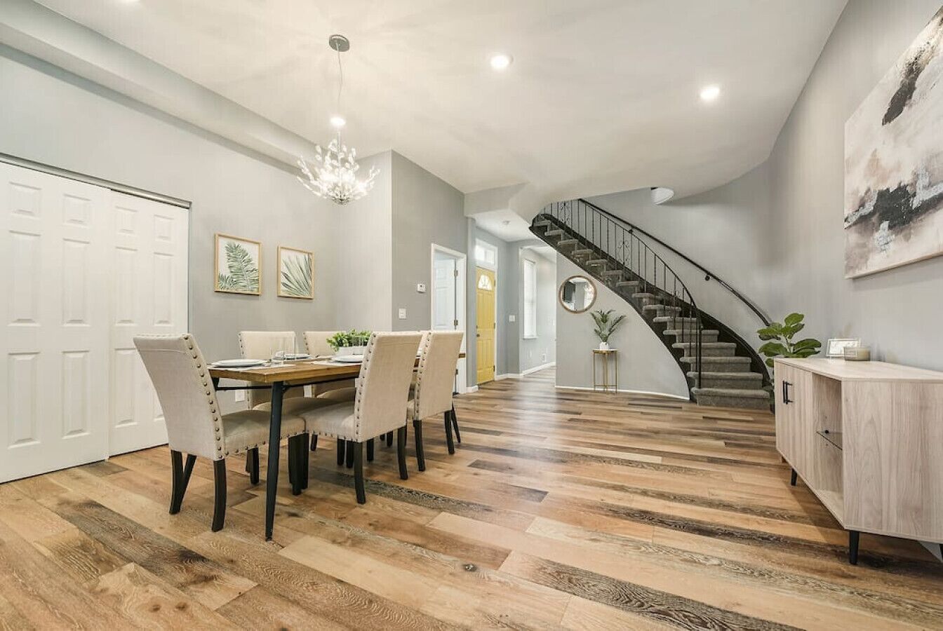 Luxury Living in Lawrenceville!