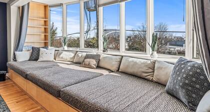 5 BDRM City Oasis - Indoor Pool