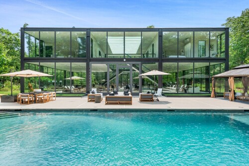 Private Oasis - Glass Villa - East Hampton - Pool