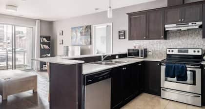 Downtown Condo (License No. 23 112884 STR)
