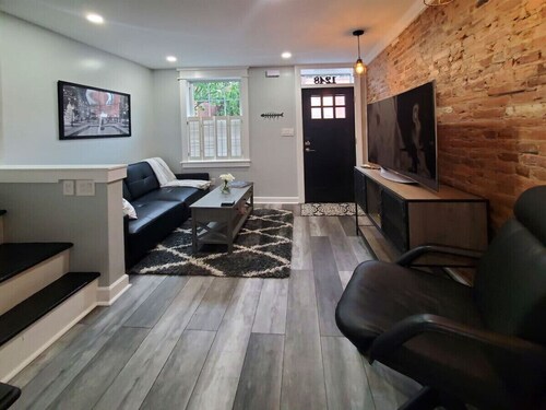 Fun Fishtown Rowhome | Sleeps 4