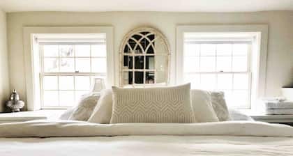 Live & Work in Style