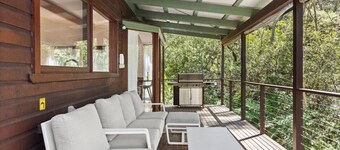 Sublime Mountains Escape: Luxury & Serenity