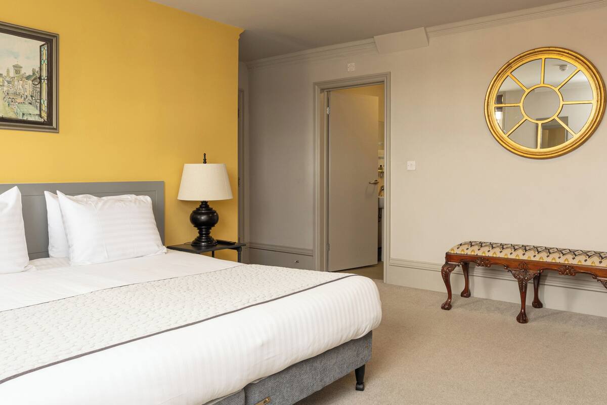 Premium Double Room | In-room safe