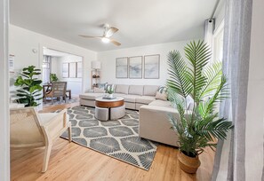 スマートテレビ、書庫