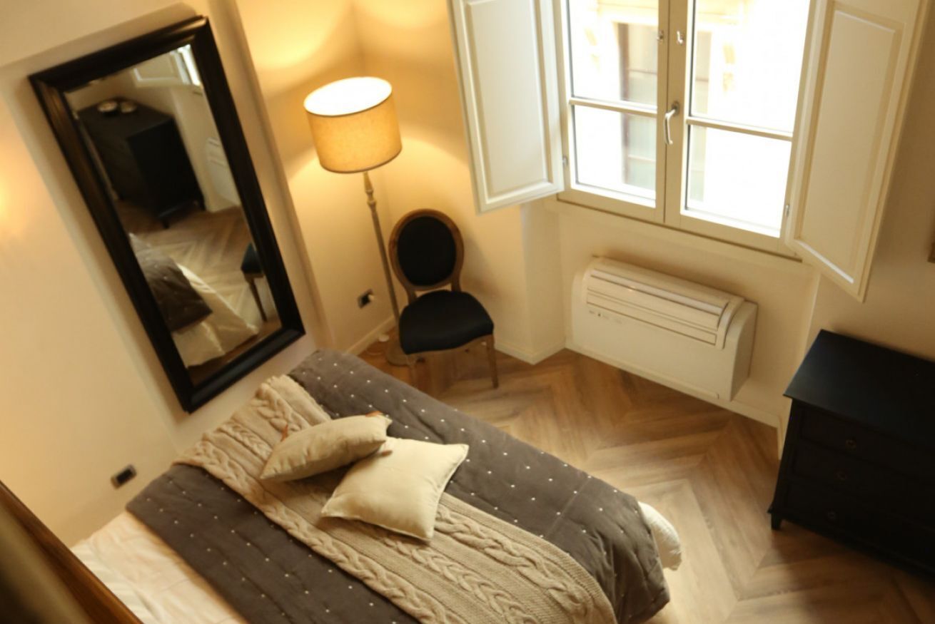 1 slaapkamer, een strijkplank/strijkijzer, wifi, beddengoed