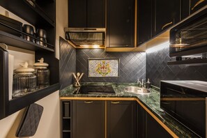 Fridge, microwave, oven, dishwasher