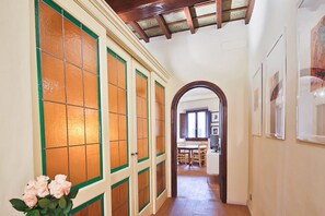 Interior - Apartments Florence- Spada Wood NP (Florence)