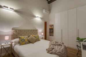 1 bedroom, soundproofing, iron/ironing board, WiFi