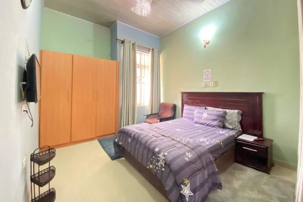 Deluxe Double Room | Seterika/papan seterika, Wi-fi percuma