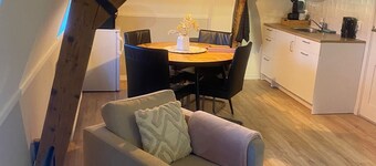 Op nog Geen 5 Minuten Lopen van Hartje Leiden, Maar Slapen in Alle Rust