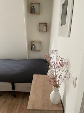 2 Schlafzimmer, Reisekinderbett, WLAN, Bettwäsche