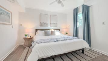 1 bedroom, internet, bed sheets