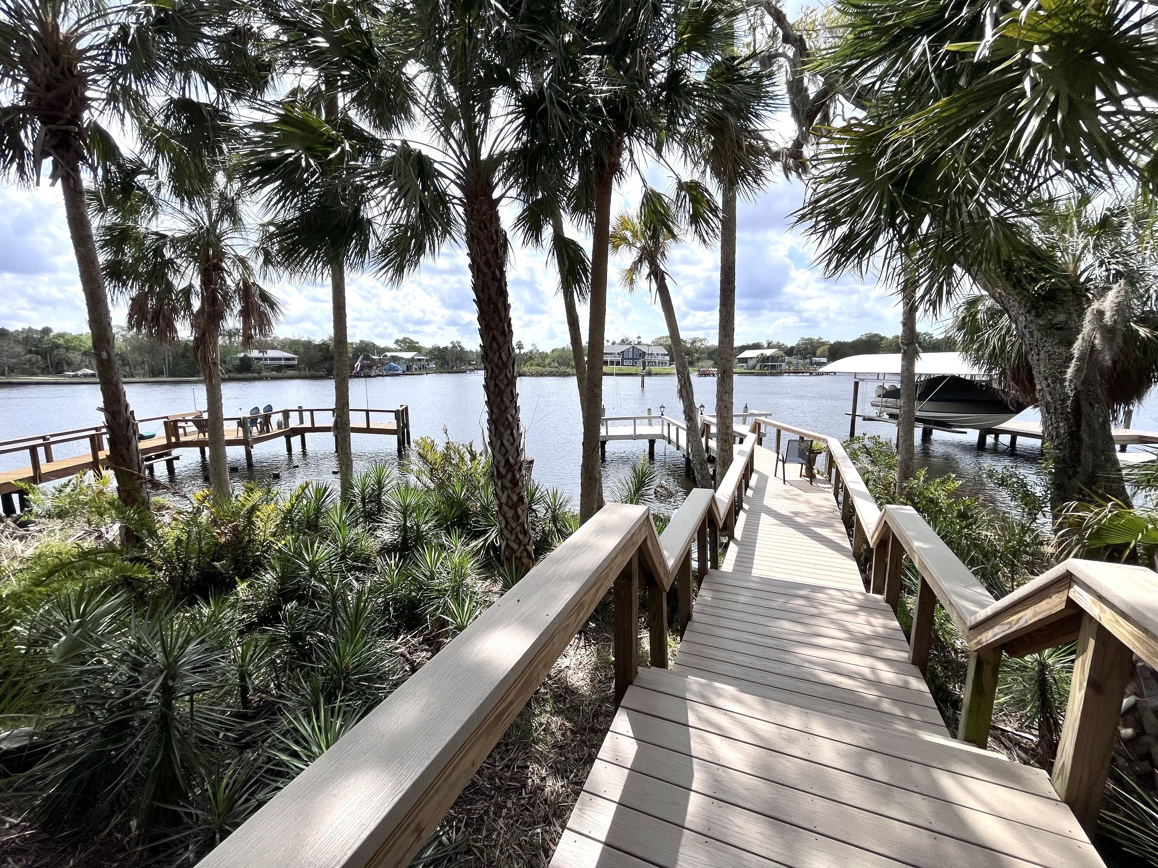 The Art Deco House located directly on the Main Homosassa River