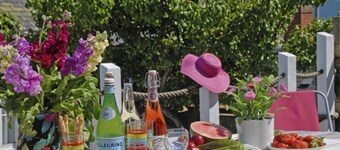 Sea Captain's Town House in New Quay with sea views, sleeps 9, dog friendly