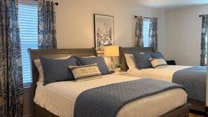 2 bedrooms, desk, iron/ironing board, free WiFi