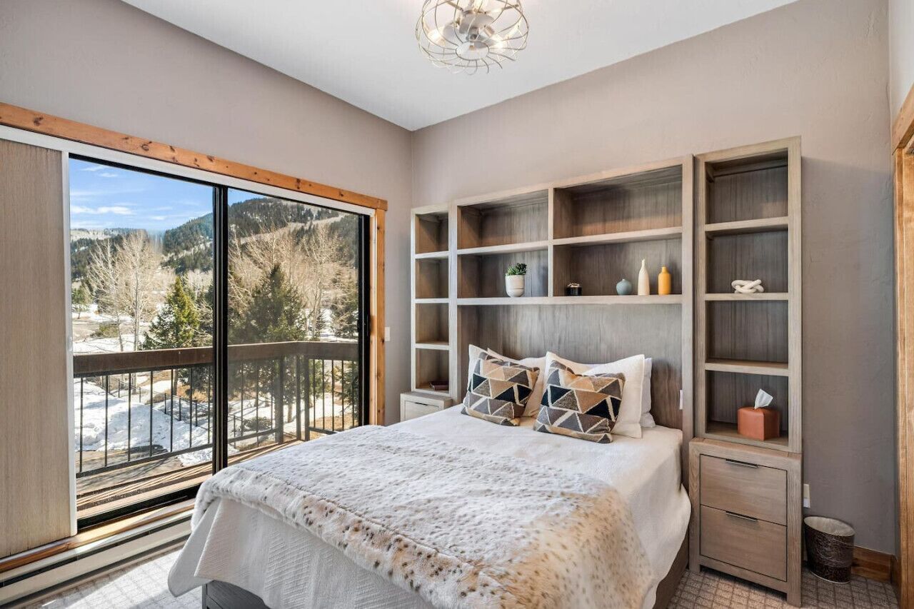 3 habitaciones, cuna de viaje, wifi y ropa de cama 