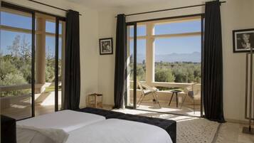 5 soveværelser, strygejern/strygebræt, Wi-Fi, sengetøj