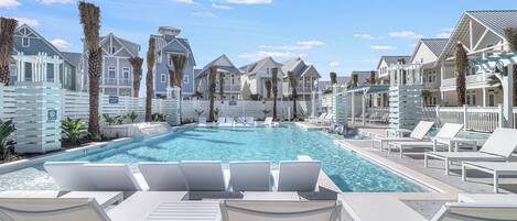 House (4 Bedrooms) | Exterior