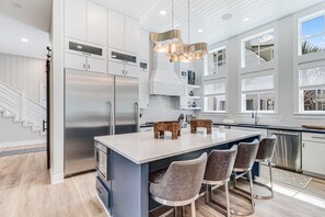 House (6 Bedrooms) | Interior - Happy Daze 243 LAK (Port Aransas)