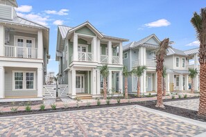 House (4 Bedrooms) | Interior - Meet Out Back 313 SOU (Port Aransas)