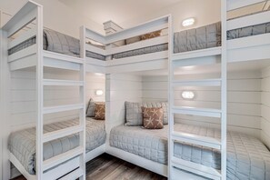 House (4 Bedrooms) | Interior - Meet Out Back 313 SOU (Port Aransas)