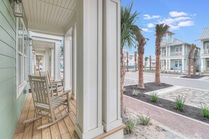 House (4 Bedrooms) | Front of property - Meet Out Back 313 SOU (Port Aransas)
