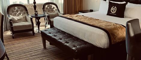 1 slaapkamer, een strijkplank/strijkijzer, wifi, beddengoed