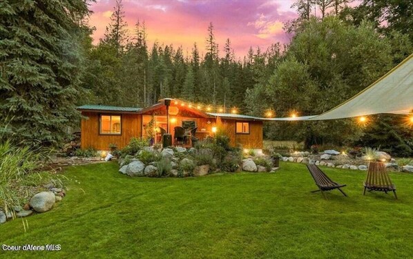 Property grounds - Priest Lake - Escape to the Lake (Nordman)