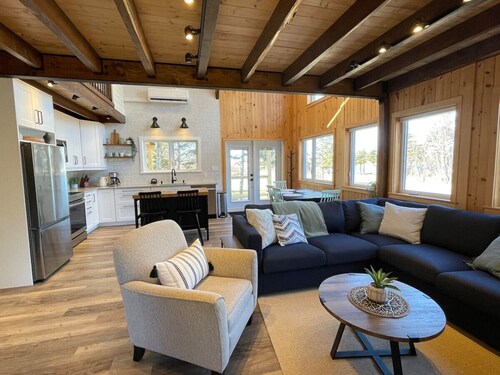 Chalet Gedouque, a tranquille retreat located on the Cabot Trail with waterfront views