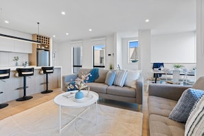 電視、乒乓球設施