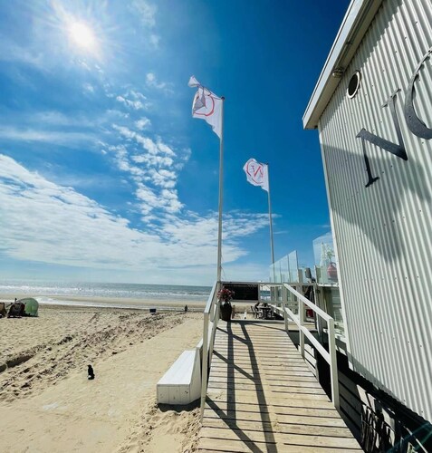 Duin Cottage Bergen - One Bedroom Cottage, Sleeps 2