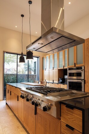 Villa Luxe, 5 chambres, patio, vue jardin | Cuisine privée