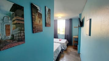 Basic Triple Room | Free WiFi