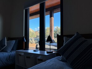 3 sovrum, strykjärn/strykbräda, resesäng och gratis wi-fi