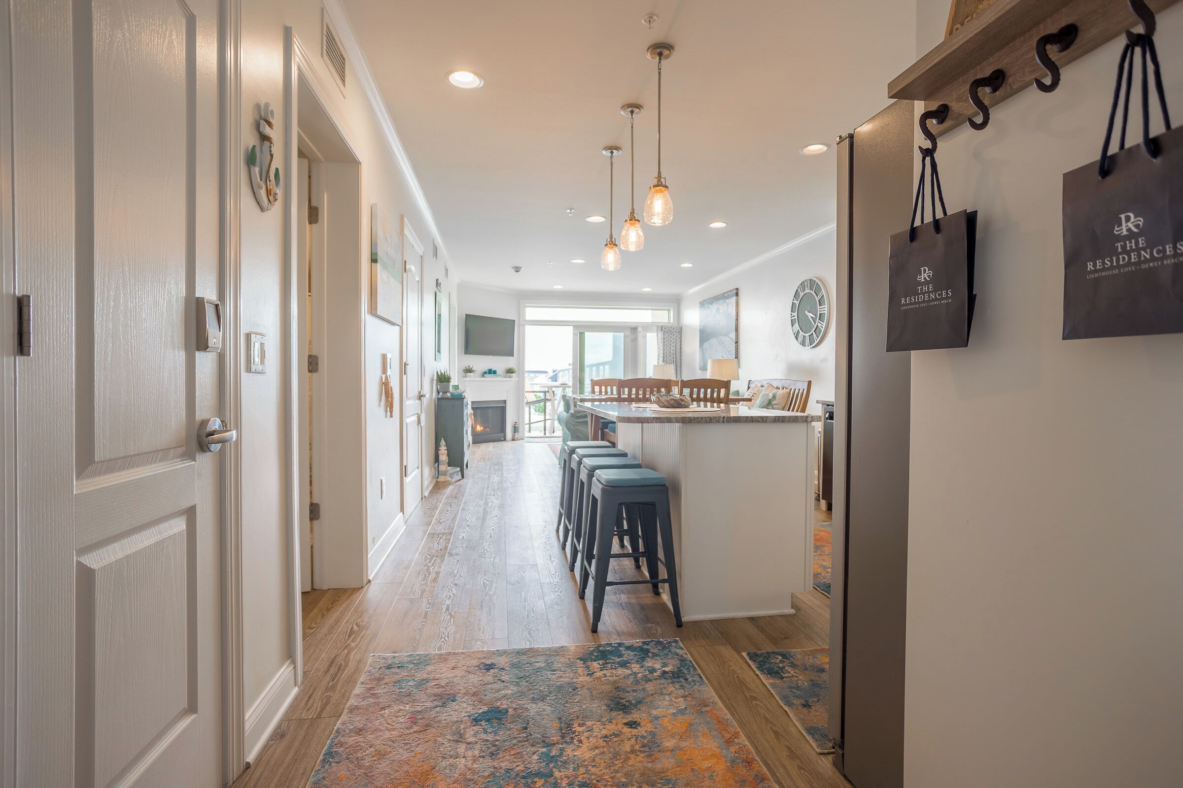 Play Downtown Dewey Beach Gorgeous 2BR Condo w/ Pool Parking