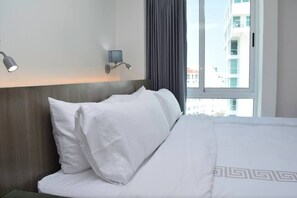 1 bedroom, iron/ironing board, travel cot, free WiFi