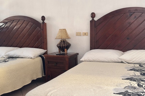 Laptop workspace, iron/ironing board, free WiFi, bed sheets
