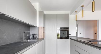 Clean Strassen 2BR w/ Balcony, near Bus Station, by Blueground