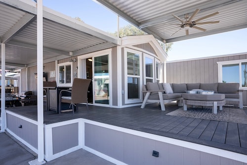 Picture Perfect at Sam's Beachcomber!