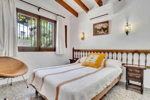 5 chambres, Wi-Fi, draps fournis