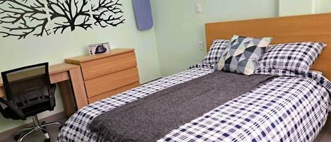 Deluxe Suite | 1 bedroom, in-room safe, individually decorated, individually furnished